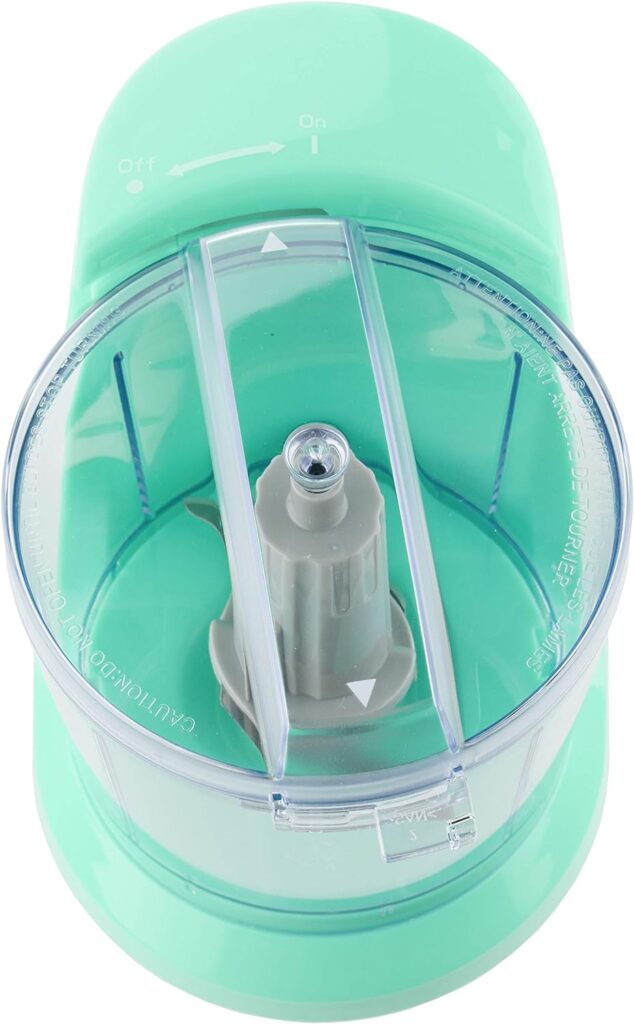 Brentwood MC-109BL Appliances 1.5-Cup Mini Food Chopper (Blue)